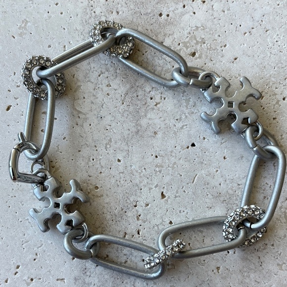 Tory Burch Jewelry - Tory Burch Silver Link Bracelet Crystal Accent Chain Bracelet Logo Charm